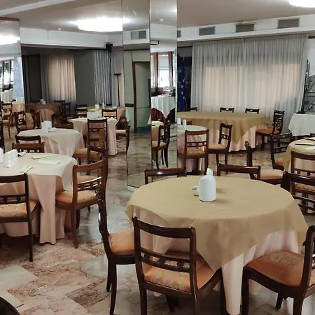 杜尔墨大酒店